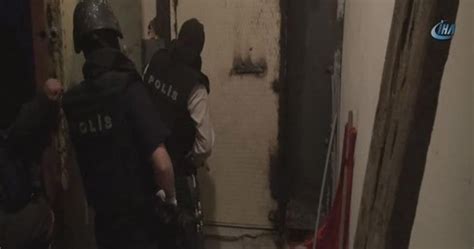İ­s­t­a­n­b­u­l­­d­a­ ­D­H­K­P­-­C­ ­t­o­p­l­a­n­t­ı­s­ı­n­a­ ­p­o­l­i­s­ ­b­a­s­k­ı­n­ı­